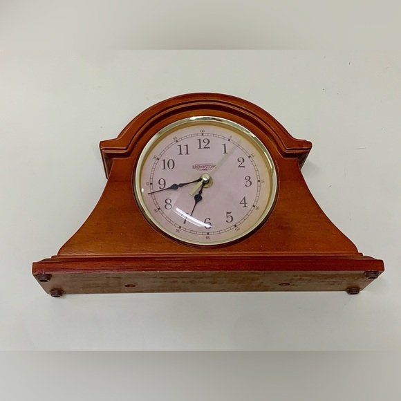 Vtg Brownstone Gold Tone Metal Hardwood Quartz Analog Mantle Clock - Picture 15 of 16